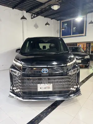 Toyota Voxy Hybrid S-G 2WD 7-Seater 2022 Black