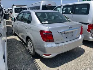 Toyota Axio 2021 Silver