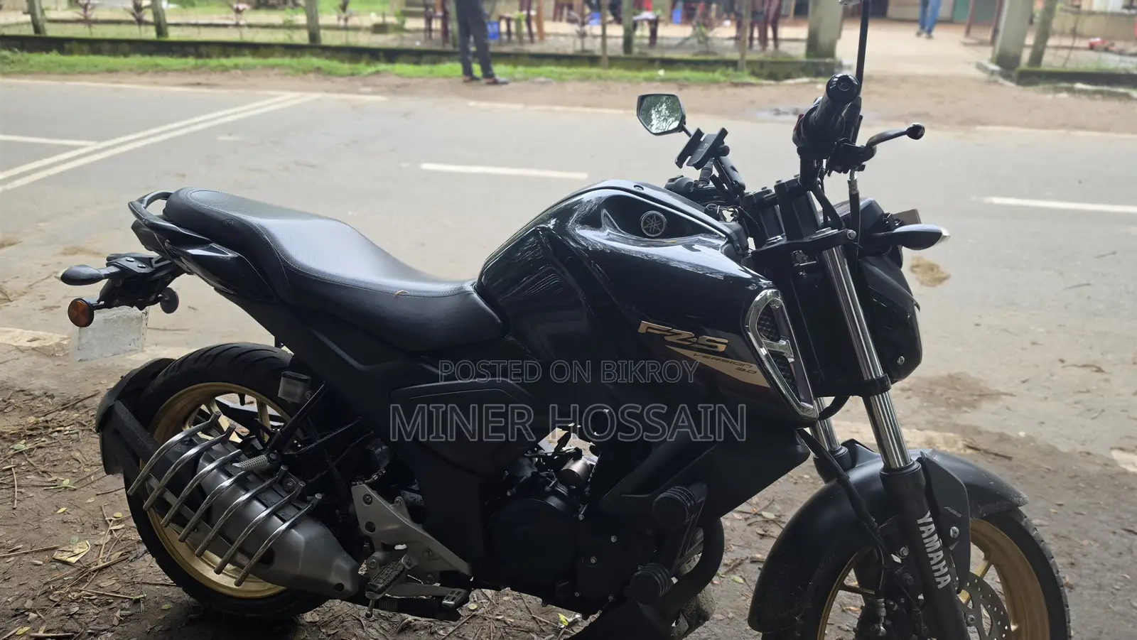 Yamaha R15 V3 2024 Black