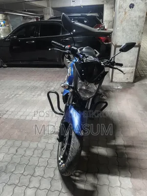 ইয়ামাহা এফজেড ২০১৯ নীল