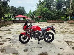 Yamaha YZF-R ২০২১ লাল