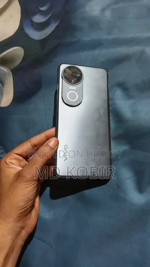 Vivo V50 256 GB Silver
