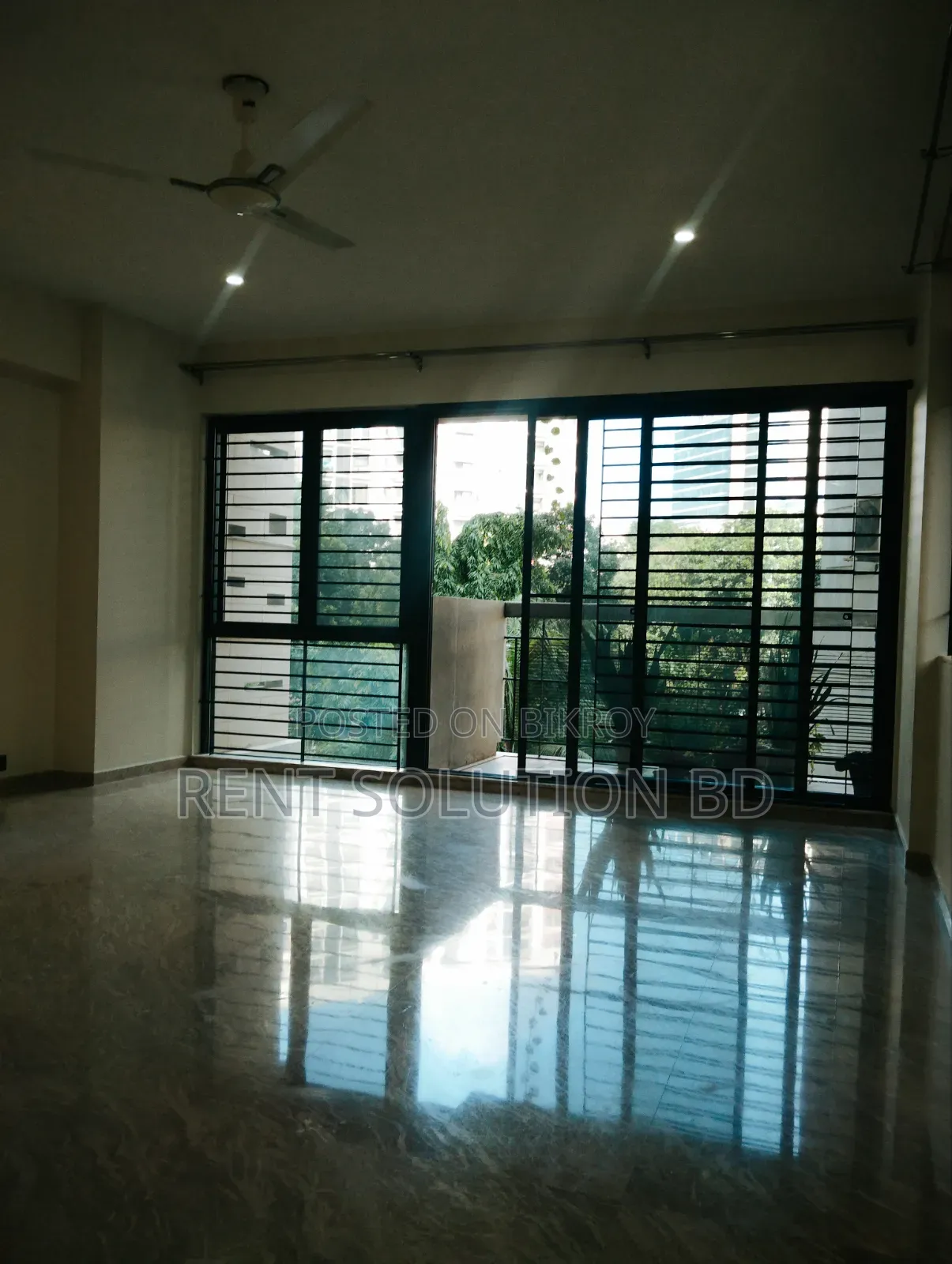 4 Bedroom Apartment in Gulshan for Rent