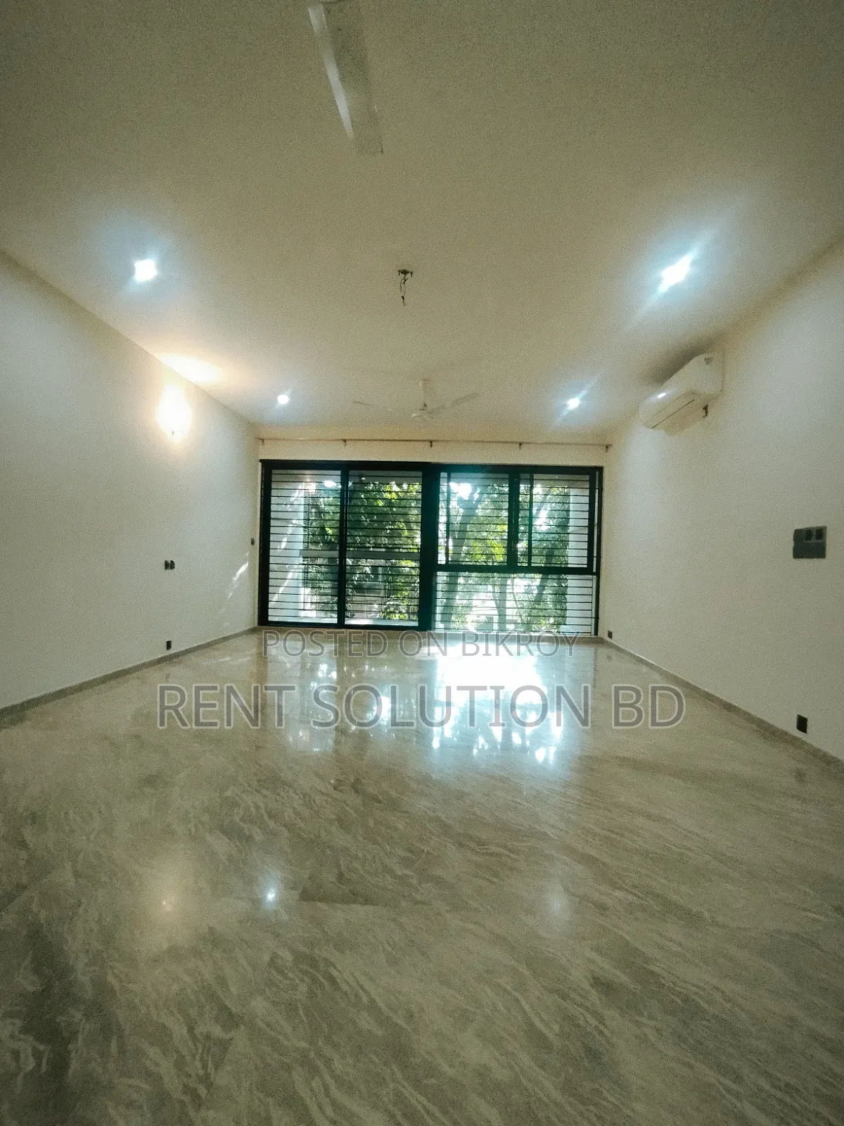 4 Bedroom Apartment in Gulshan for Rent