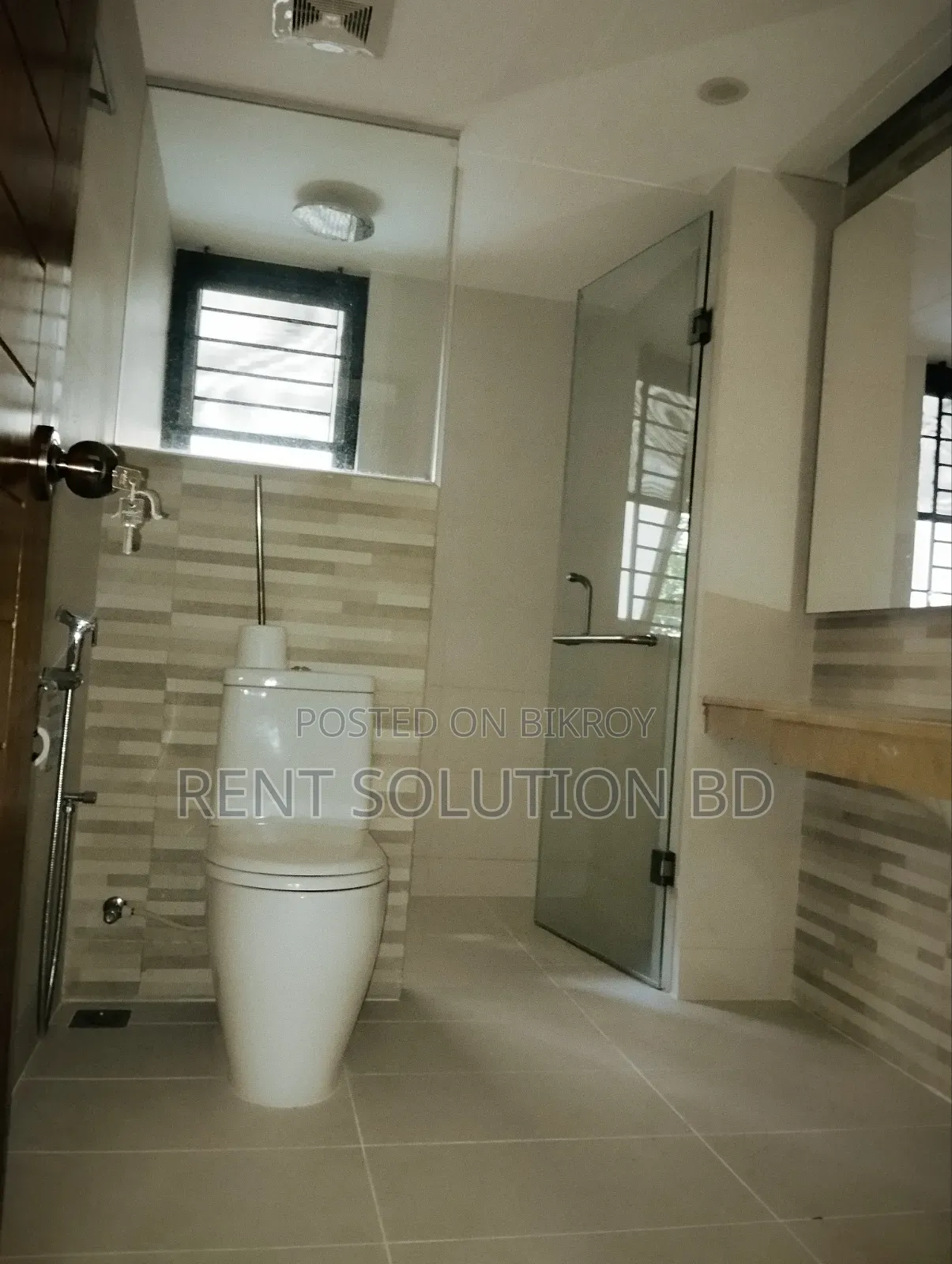 4 Bedroom Apartment in Gulshan for Rent