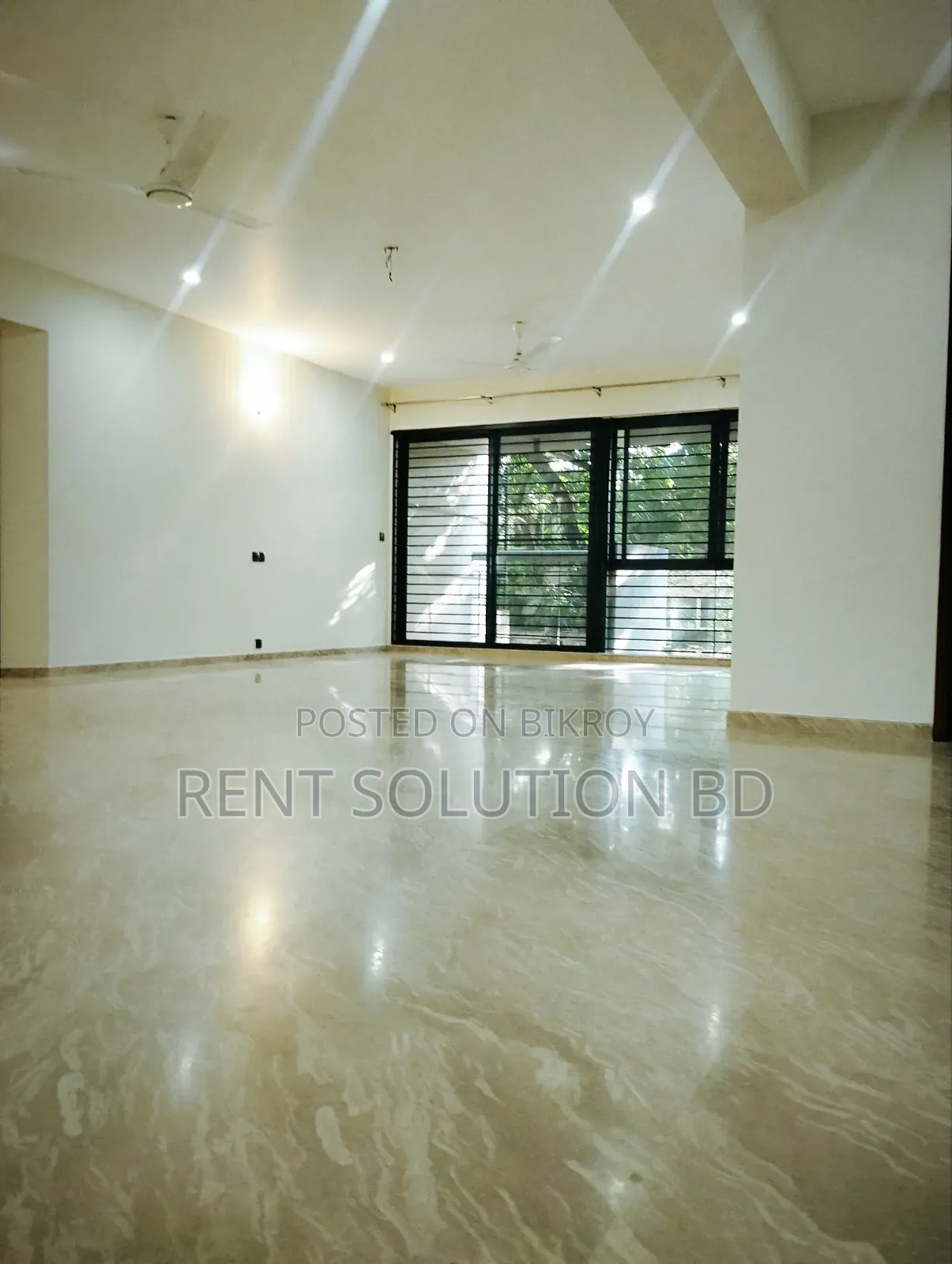 4 Bedroom Apartment in Gulshan for Rent
