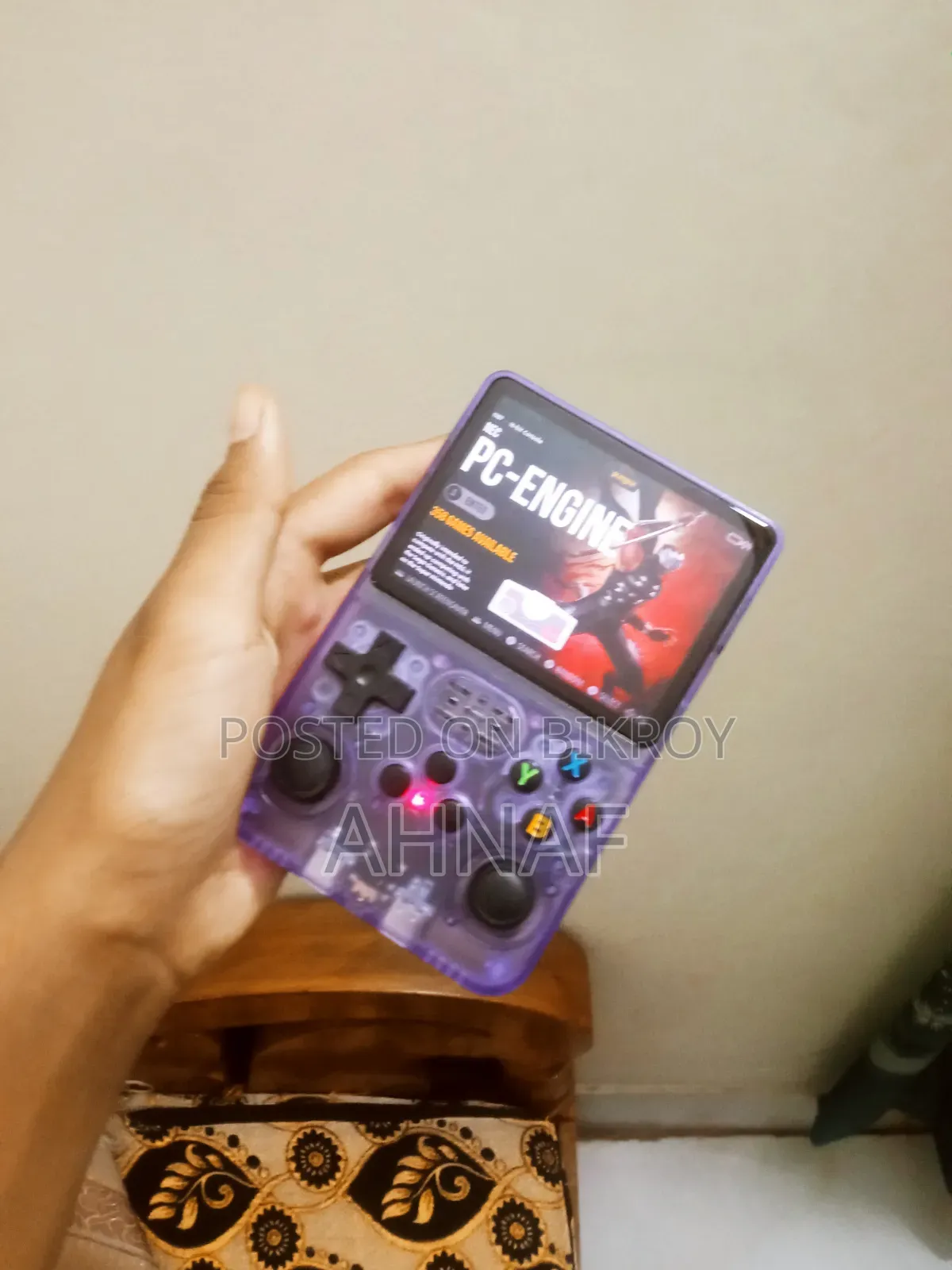 R36s গেমিং কনসোল ৬৪ জিবি, ২১,০০০ গেম, বেগুনি রঙ