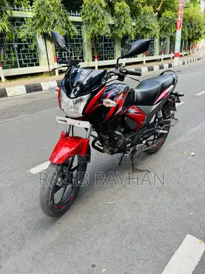 টিভিএস স্ট্রাইকার ১২৫ ২০১৮ ব্ল্যাক