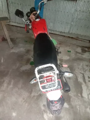 দায়াং অ্যাপোলো ২০১৭ লাল