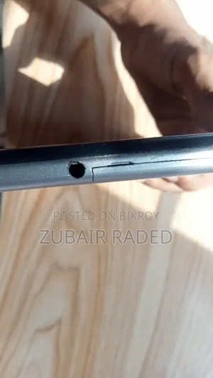 ট্যাবলেট ৩২ জিবি গ্রে