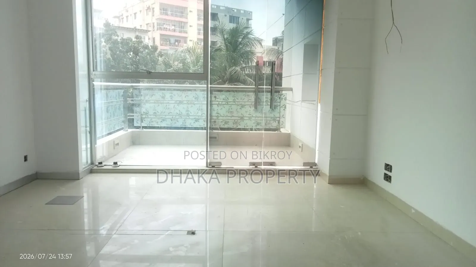 For Office Rent at Gulshan 2750SqFt.