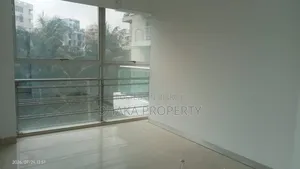 For Office Rent at Gulshan 2750SqFt.