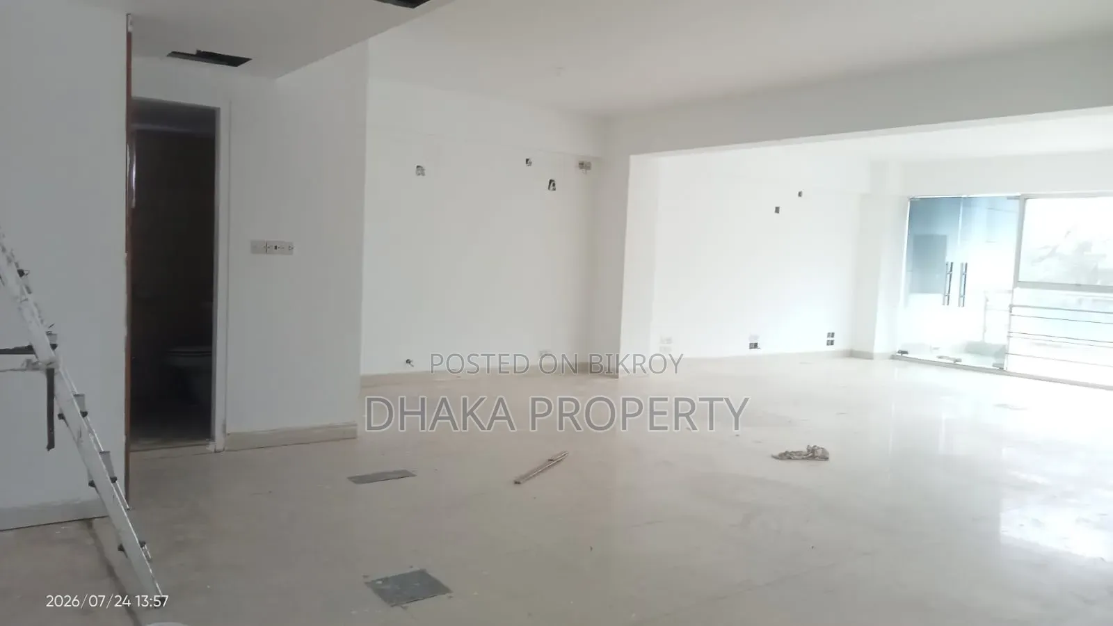 For Office Rent at Gulshan 2750SqFt.