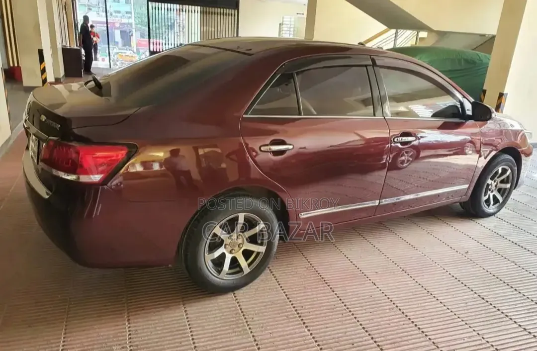 Toyota Premio 1.5 Two-Wheel Drive 2013 Maroon