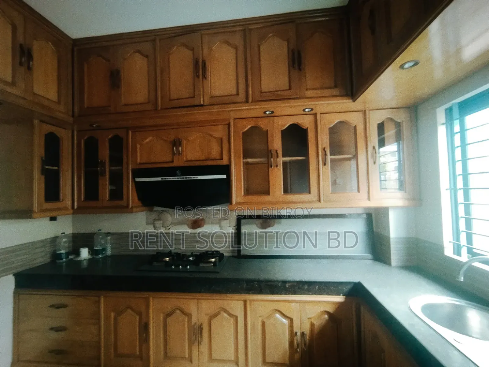 Gorgeous Semi Furnished Office / House Rent at Gulshan 2