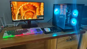 Desktop Computer 32GB AMD Ryzen 5 SSD 256GB
