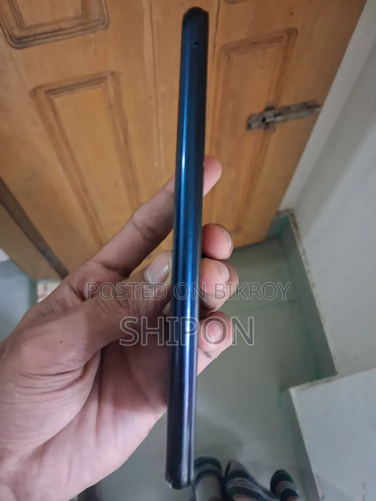 Vivo Y11 32 GB Blue