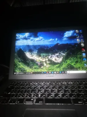 Laptop Apple MacBook Air 2017 8GB Intel Core i5 SSD 512GB