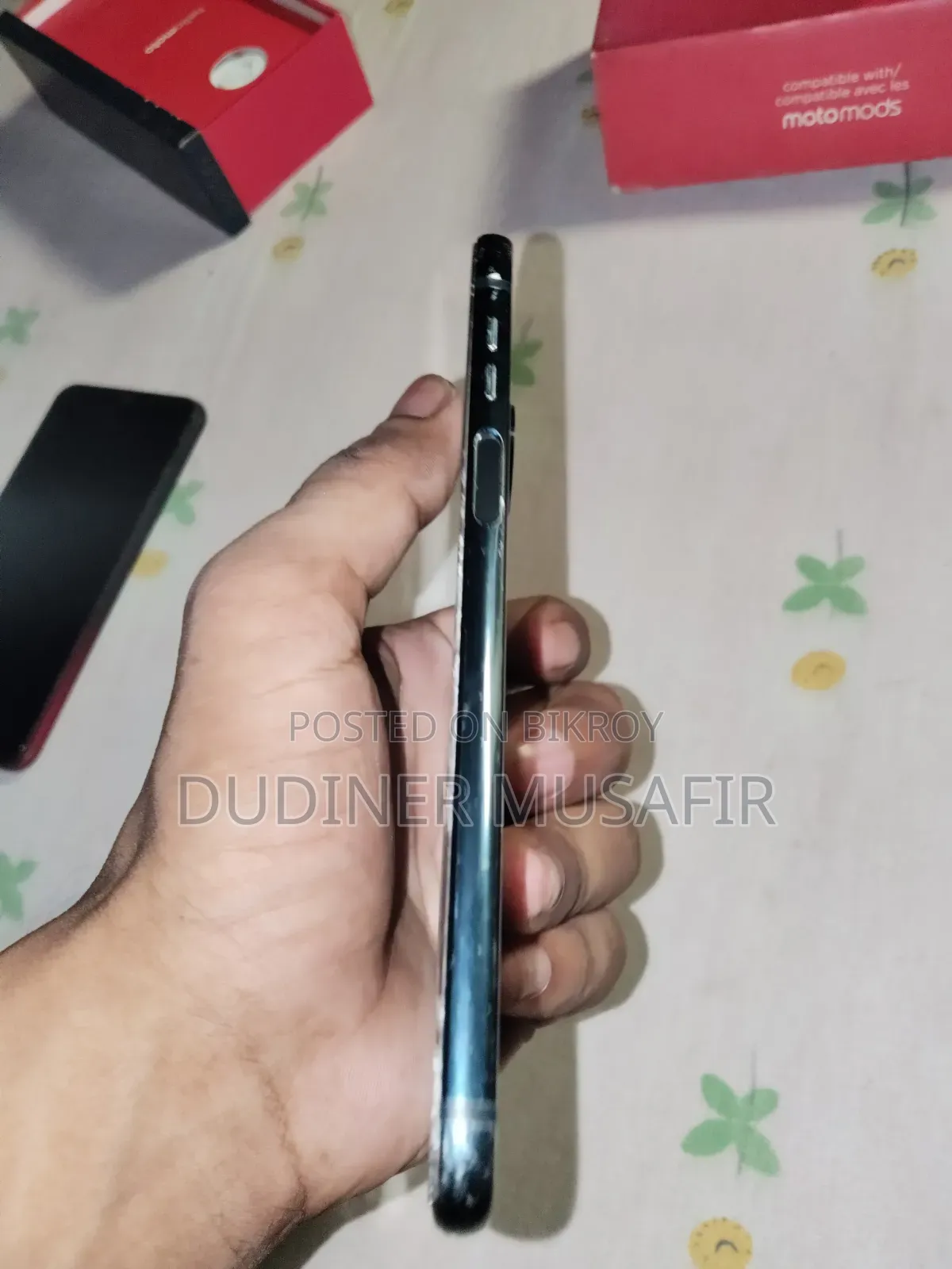 মটোরোলা মোটো জেড৩ প্লে ৬৪ জিবি ব্ল্যাক