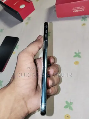 মটোরোলা মোটো জেড৩ প্লে ৬৪ জিবি ব্ল্যাক