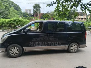 New Hyundai H200 2012 Black