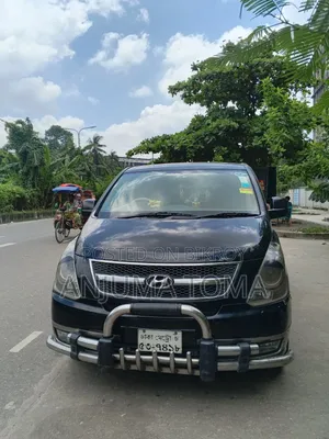 New Hyundai H200 2012 Black
