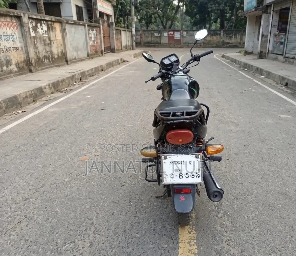 রানার চিতা ১০০ ২০১৭ ব্ল্যাক