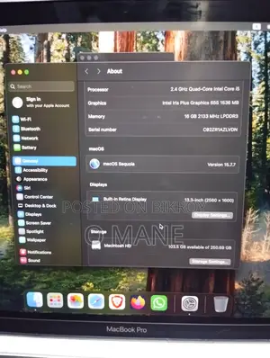 Laptop Apple MacBook Pro 2019 16GB Intel SSD 16 GB