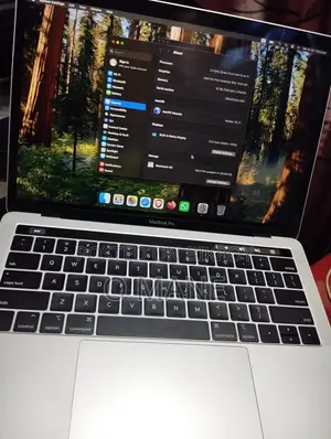 Laptop Apple MacBook Pro 2019 16GB Intel SSD 16 GB
