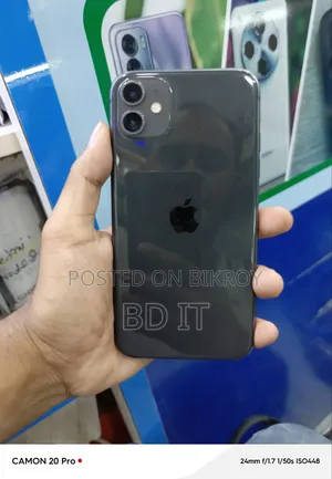 Apple iPhone 11 64 GB