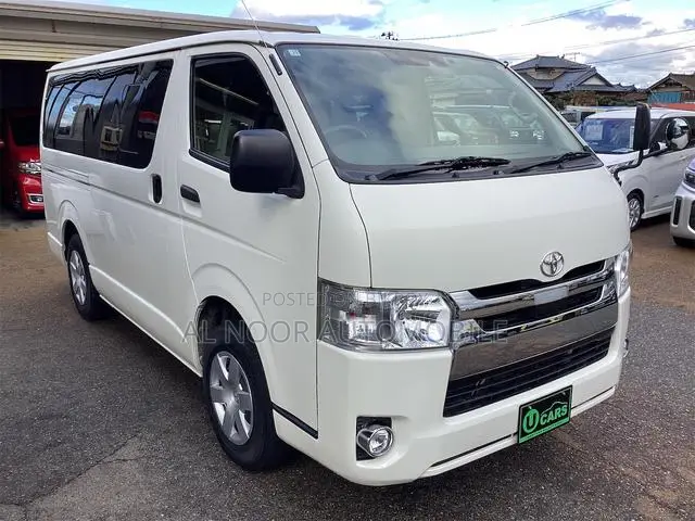 Toyota HiAce 2021 White