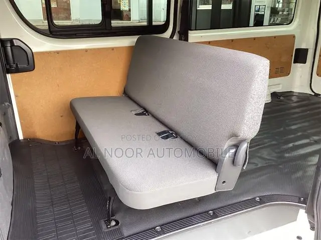 Toyota HiAce 2021 White