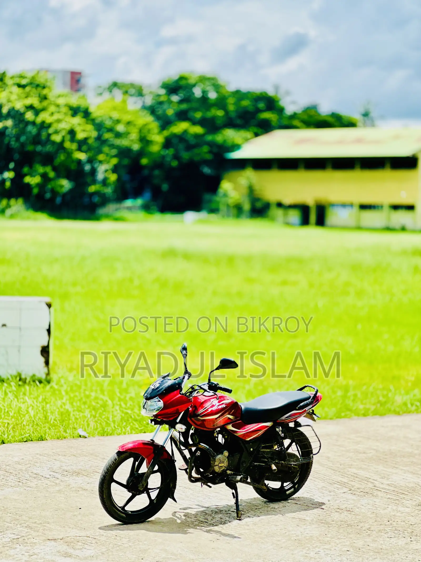 Bajaj Discover 100 2012 Red