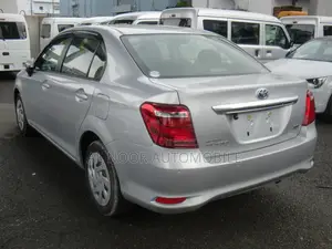Toyota Axio 2021 Silver