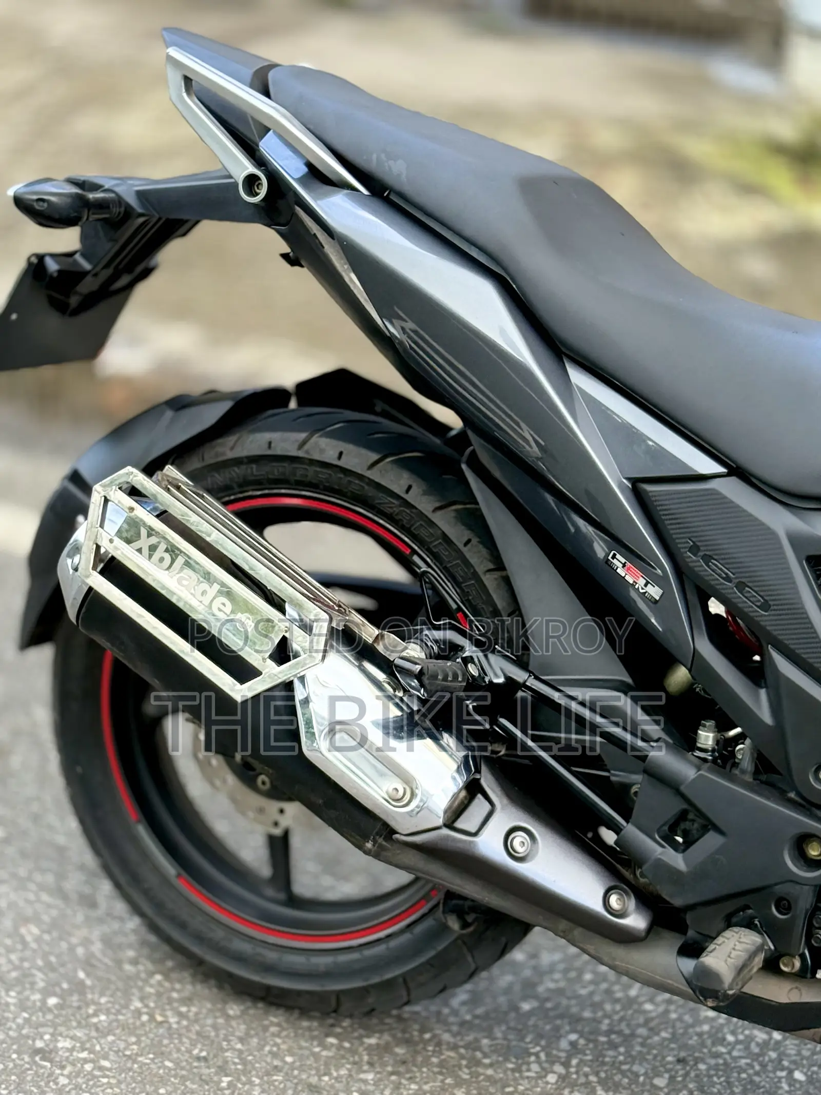 Honda X-Blade 160 2025 Silver