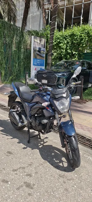New Suzuki Gixxer 2024 Blue