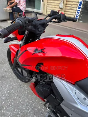 TVS Apache 160 4V 2019 Red
