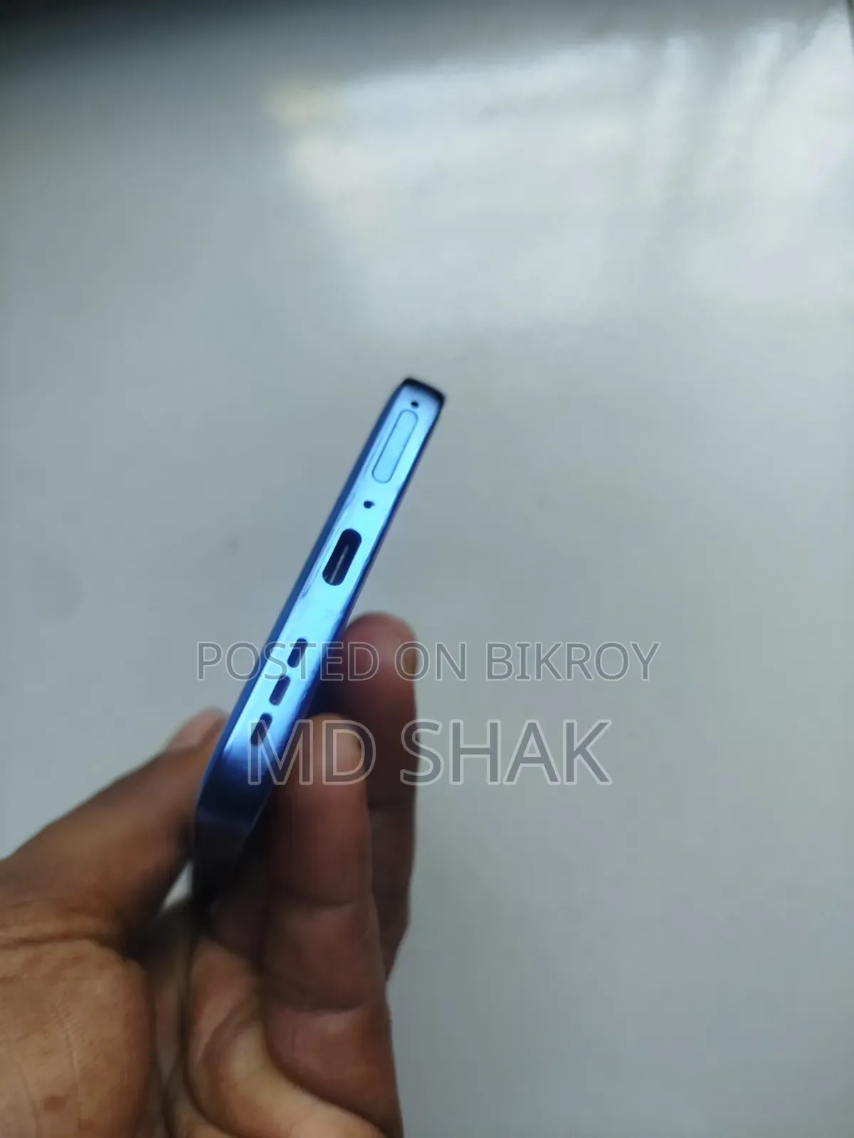 মোটোরোলা এজ ৫০ নিও ২৫৬ জিবি ব্লু