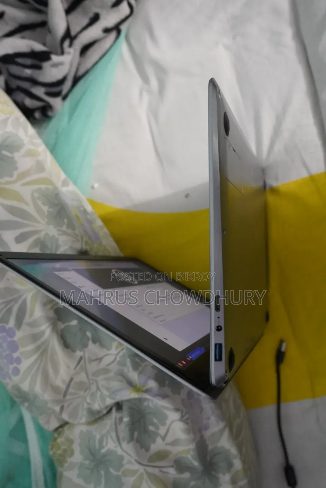 ল্যাপটপ Chuwi HeroBook 4GB Intel Atom eMMC 60GB