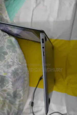 ল্যাপটপ Chuwi HeroBook 4GB Intel Atom eMMC 60GB