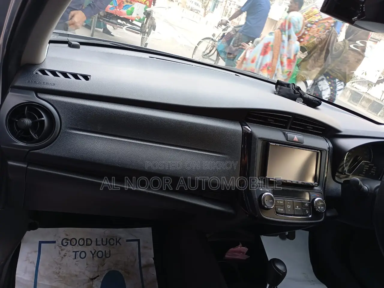 Toyota Axio 2021 Silver