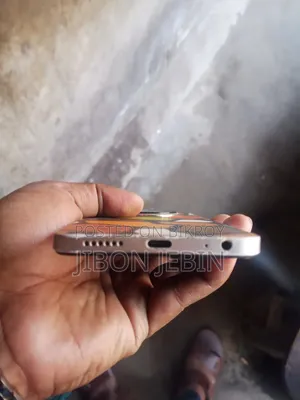 Tecno Spark 30C 128 GB White