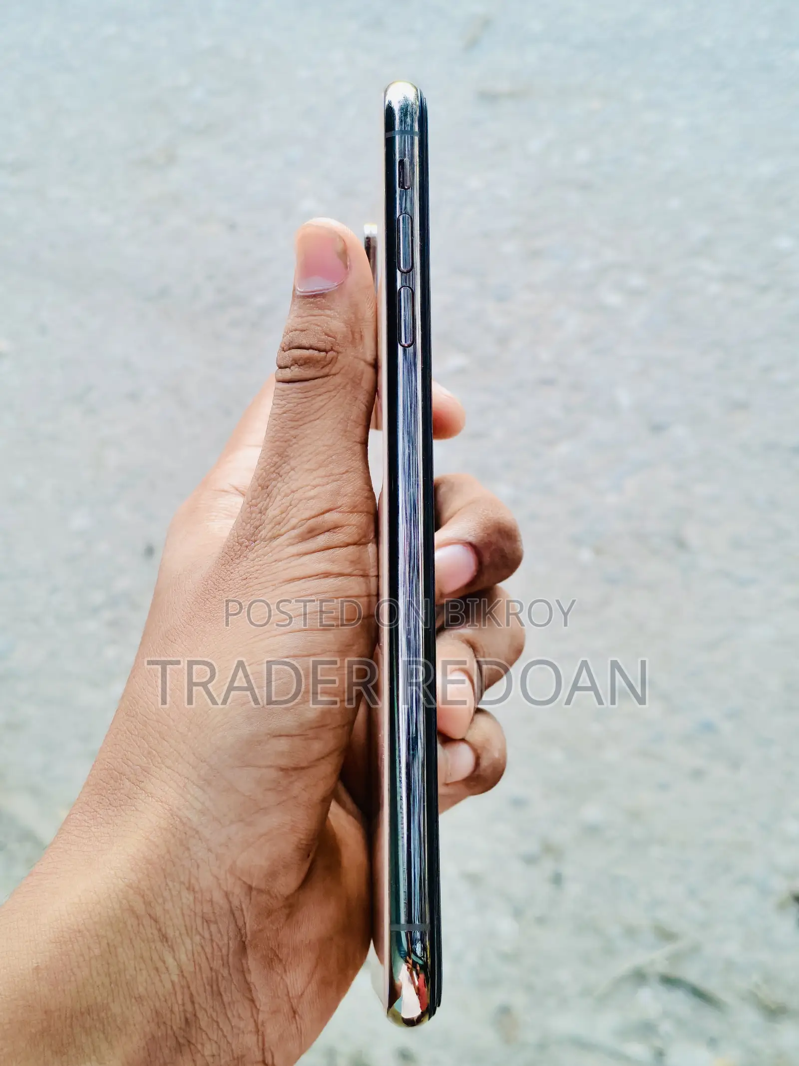 অ্যাপল আইফোন এক্সএস ম্যাক্স ২৫৬ জিবি গোল্ড