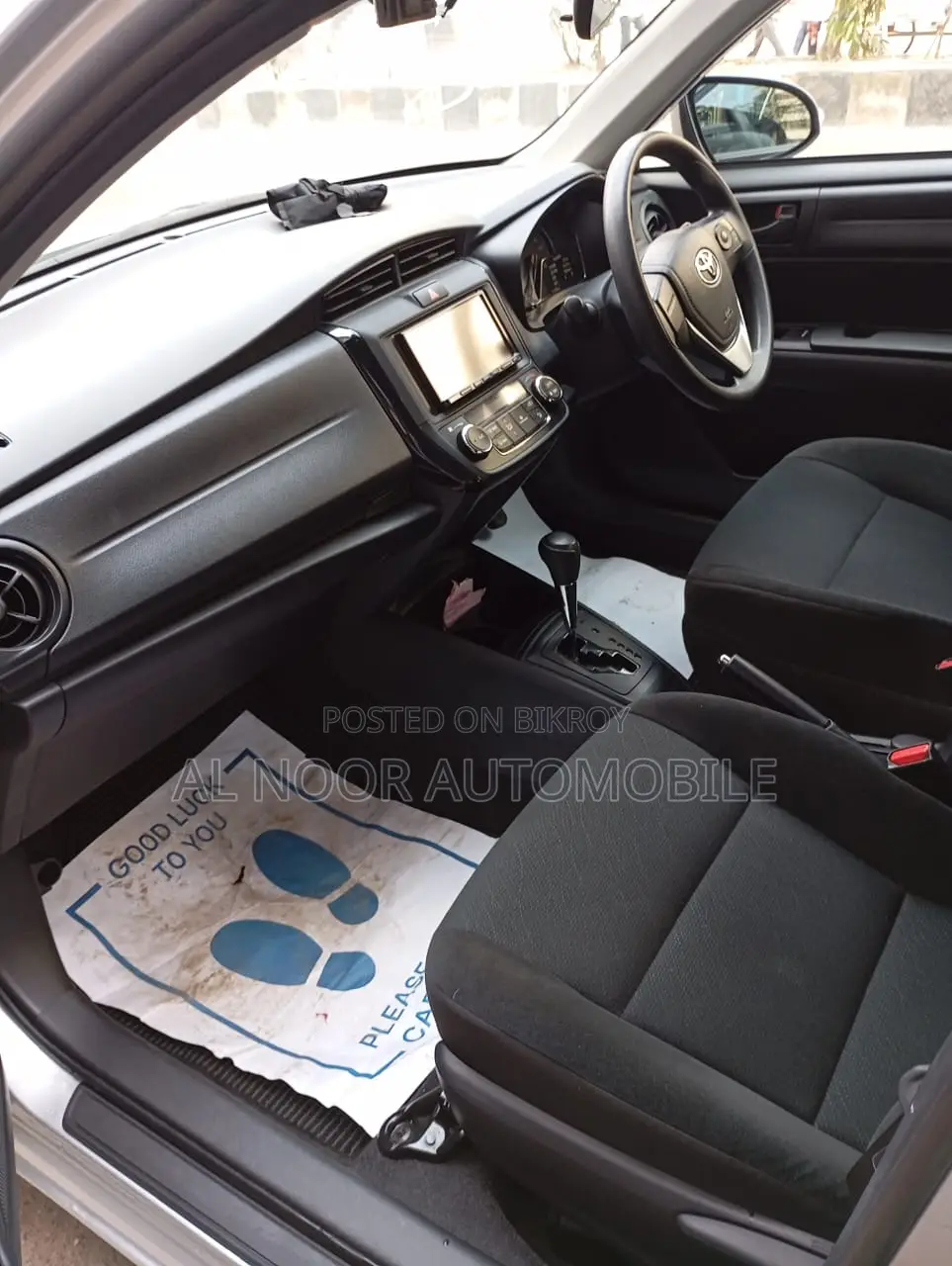 Toyota Axio 2021 Silver