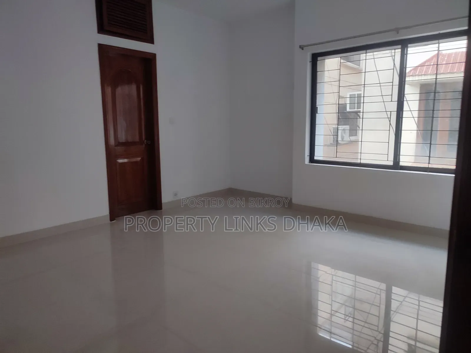 গুলশানে ৪ বেডরুমের অ্যাপার্টমেন্ট ভাড়ার জন্য