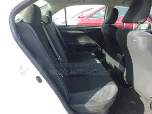 টয়োটা এক্সিও ২০২১ হোয়াইট