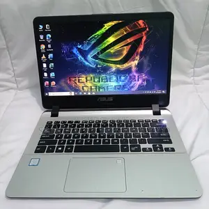 Laptop Asus 4GB Intel SSD 512GB
