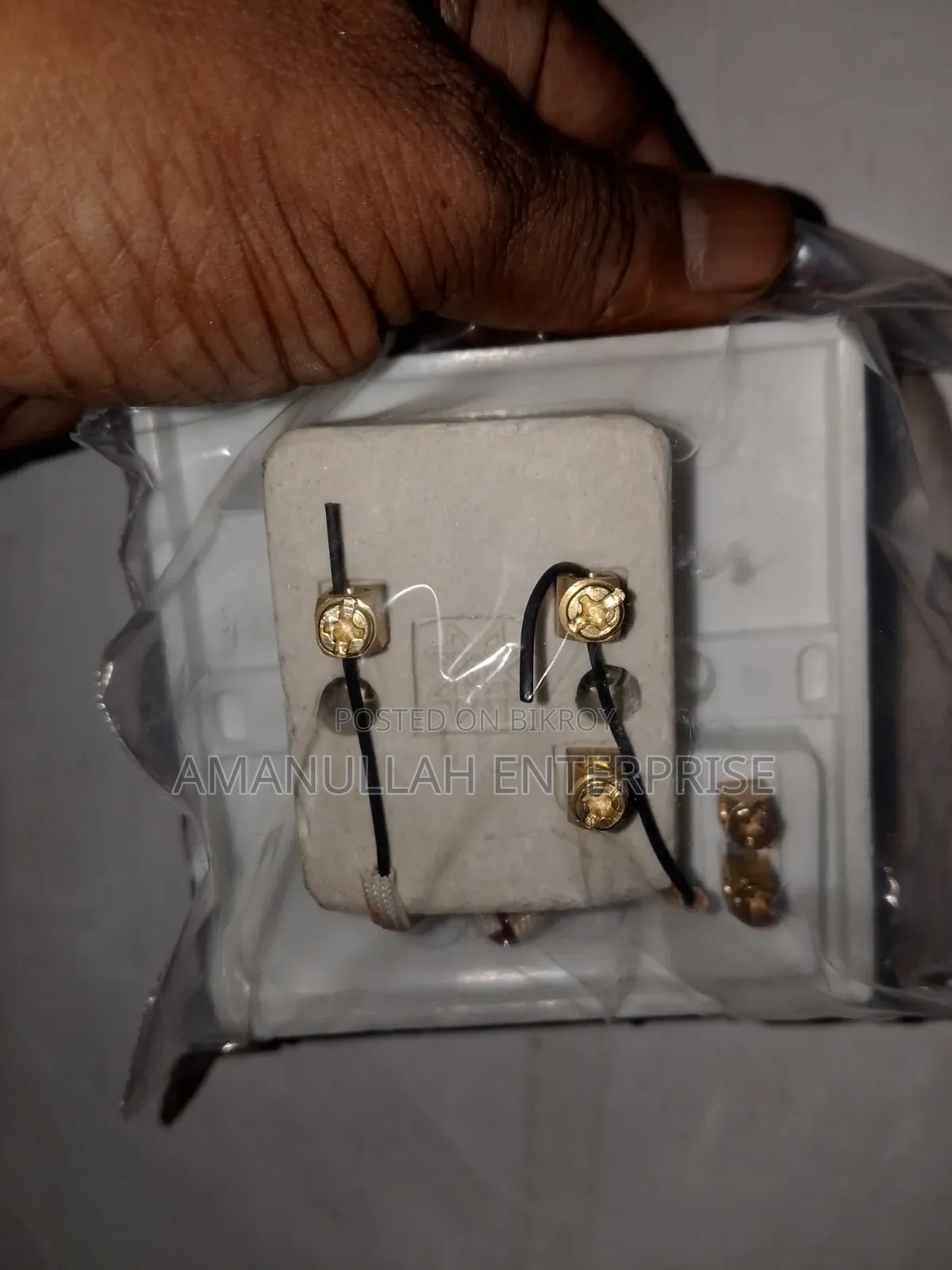 Multi-Socket Switch | Stone Ceramic Copper | Free Back Cover