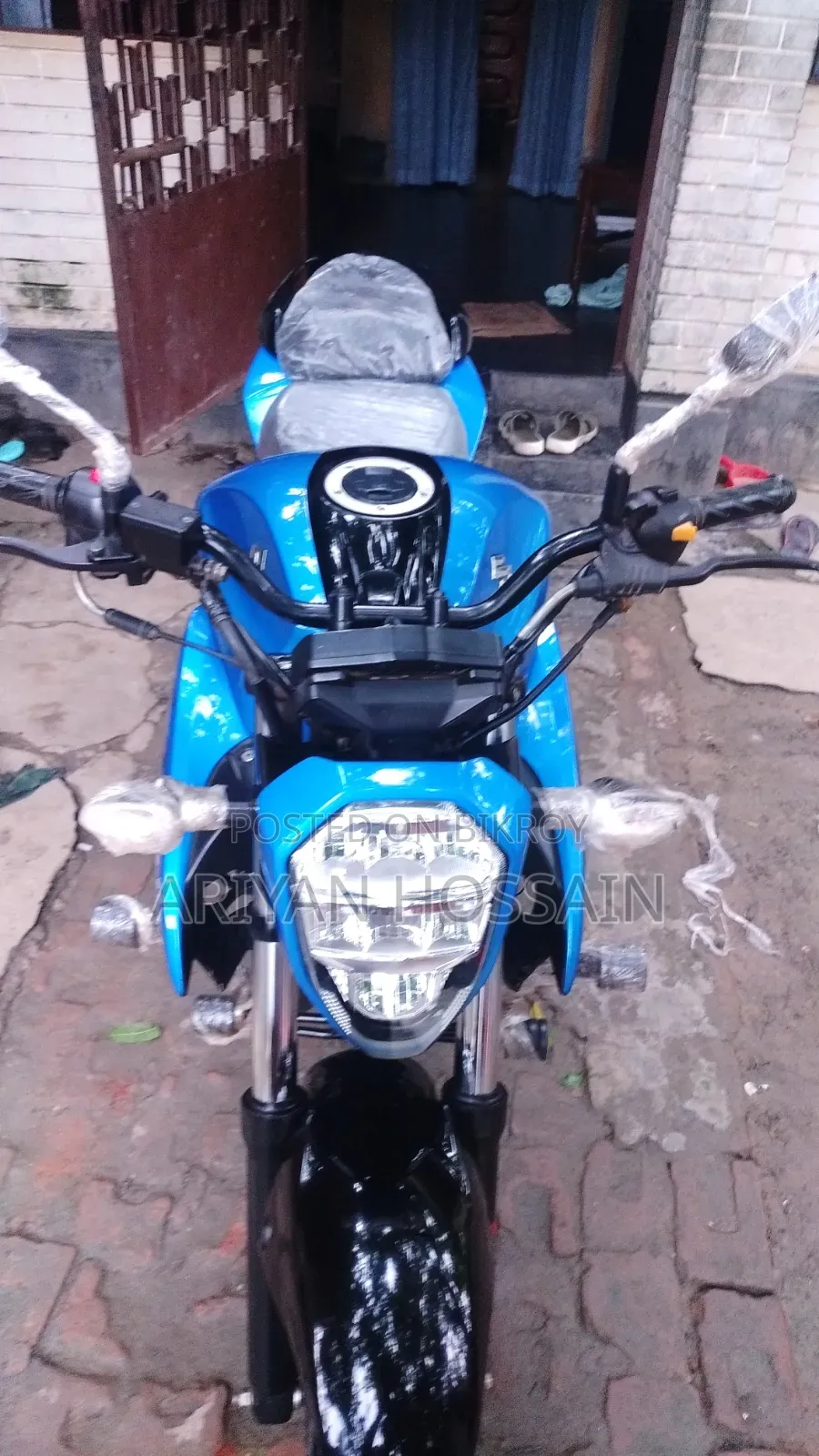 নতুন সুজুকি জিক্সার ২০২৪ ব্লু