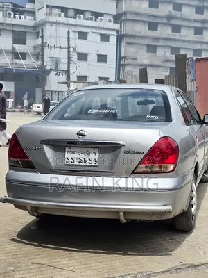 Nissan Sunny 2003 Silver
